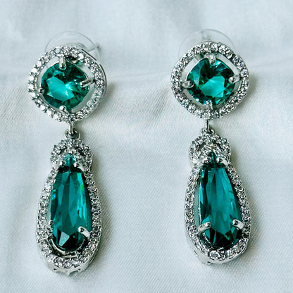Sea Green Topaz Cubic Zircon Stone American Diamond Silver Plated Necklace Set