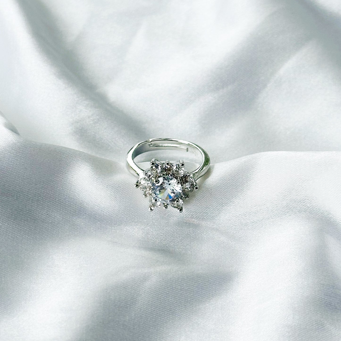 Solitaire Cubic Zircon Crushed Ice Cut Stone American Diamond Silver Plated Adjustable Ring