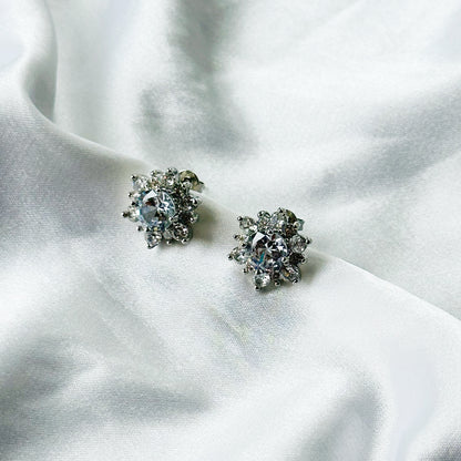 Solitaire Cubic Zircon Crushed Ice Cut Diamond Silver Plated Stud Earrings