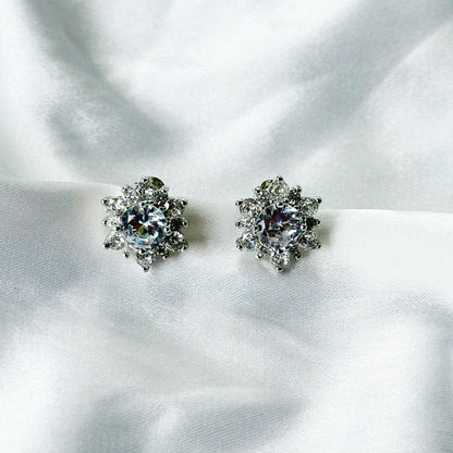 Solitaire Cubic Zircon Crushed Ice Cut Diamond Silver Plated Stud Earrings