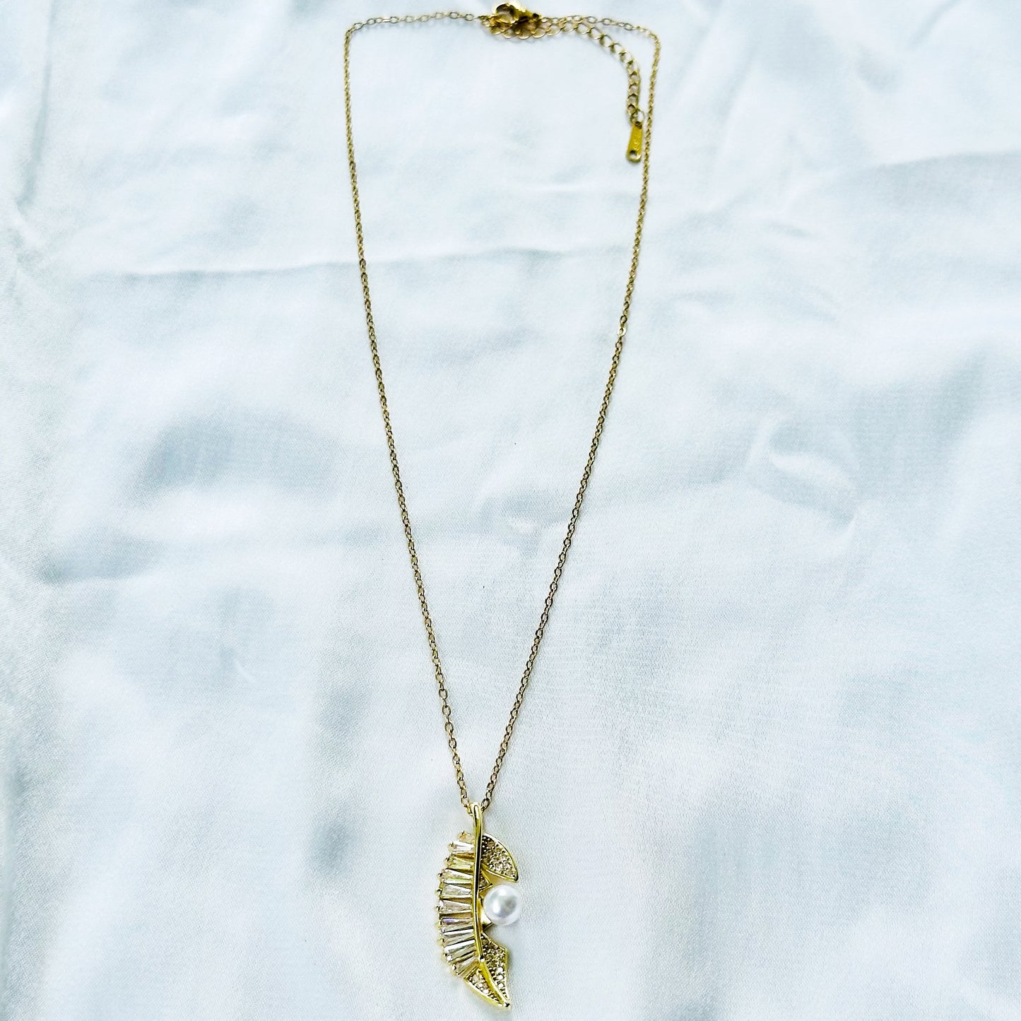Leaf Design Pearl Studded American Diamond Gold Plated Stainless Steel Necklace