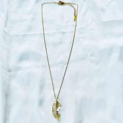 Leaf Design Pearl Studded American Diamond Gold Plated Stainless Steel Necklace