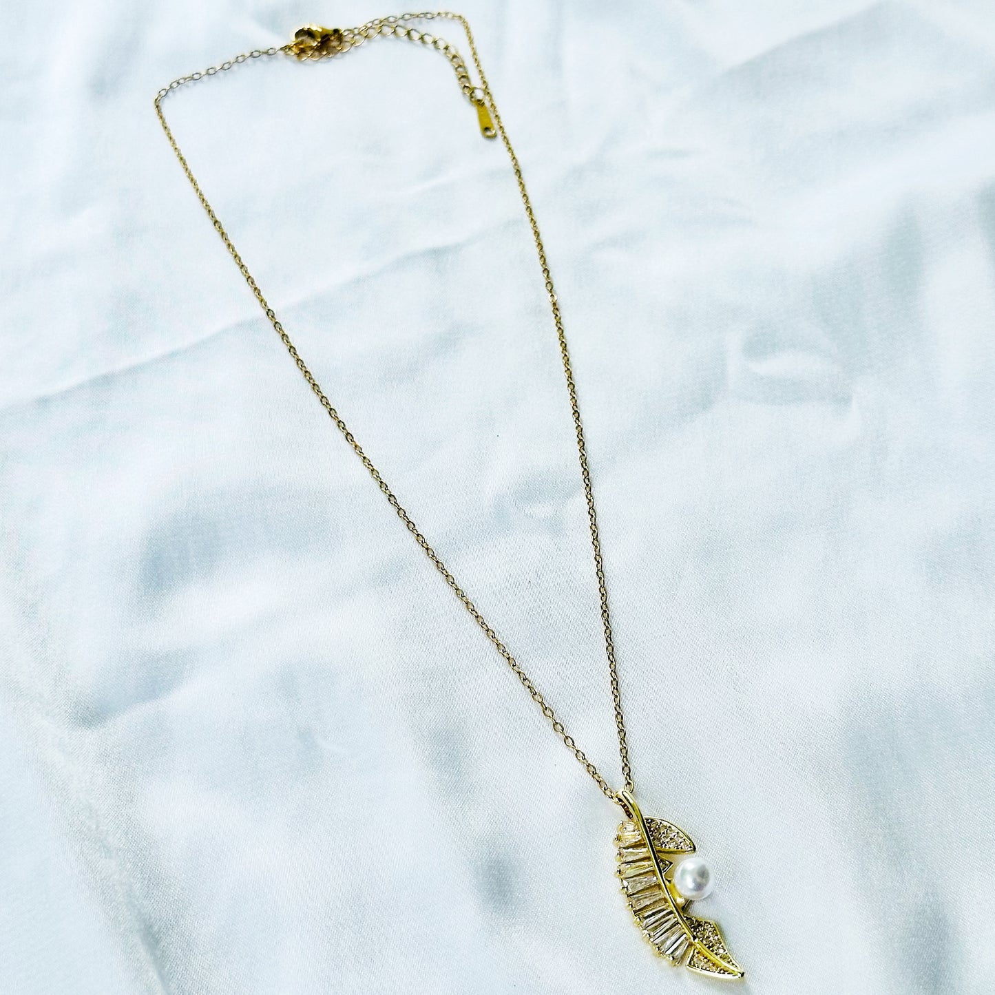Leaf Design Pearl Studded American Diamond Gold Plated Stainless Steel Necklace