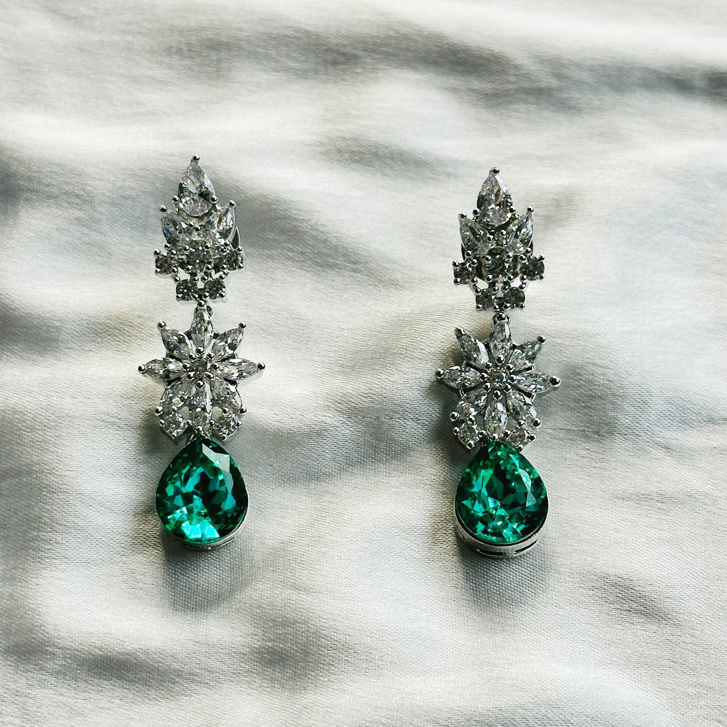 Light Emerald Swarovski Crystals American Diamond Silver Plated Necklace Set