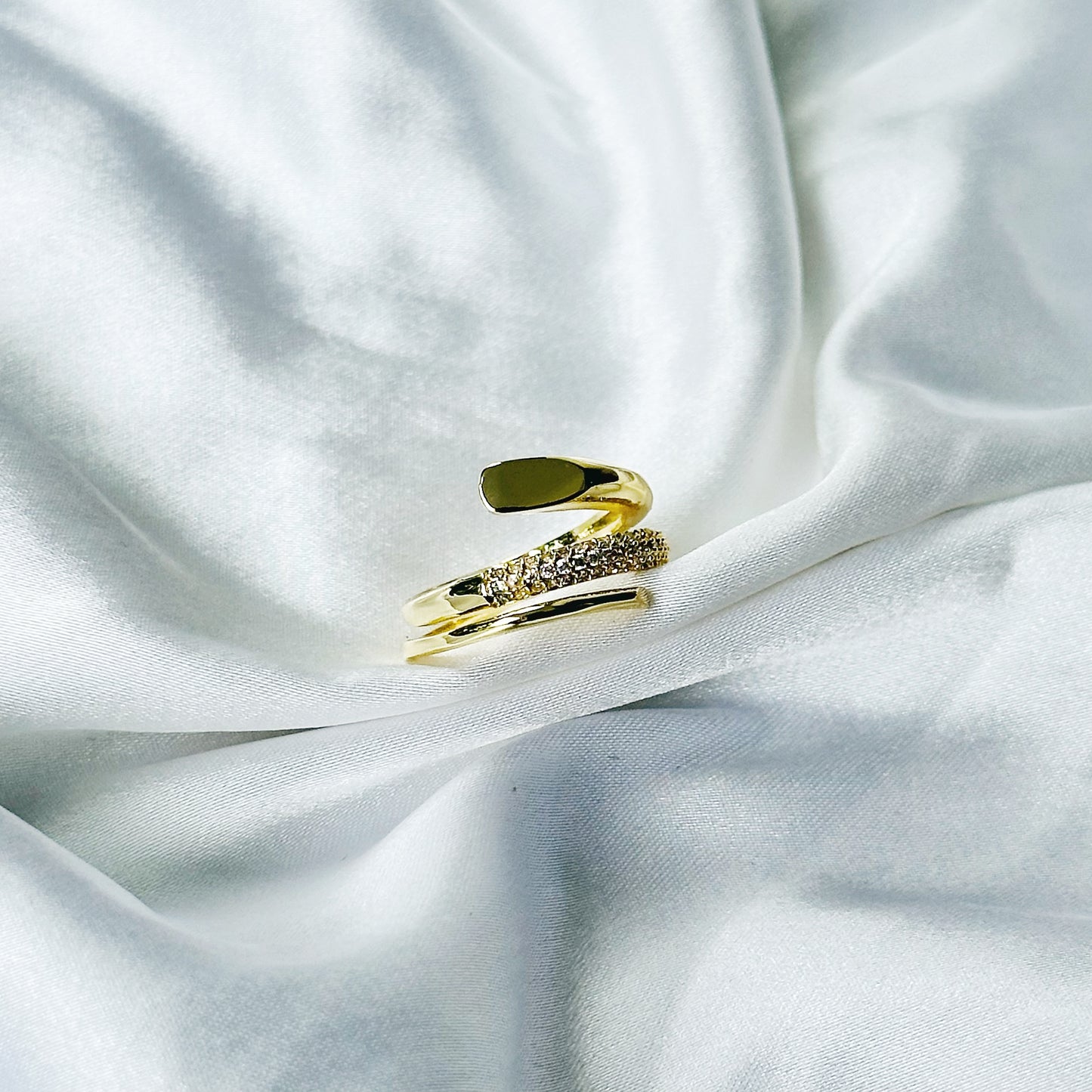 Solitaire Cubic Zirconia American Diamond Gold Plated Adjustable Ring
