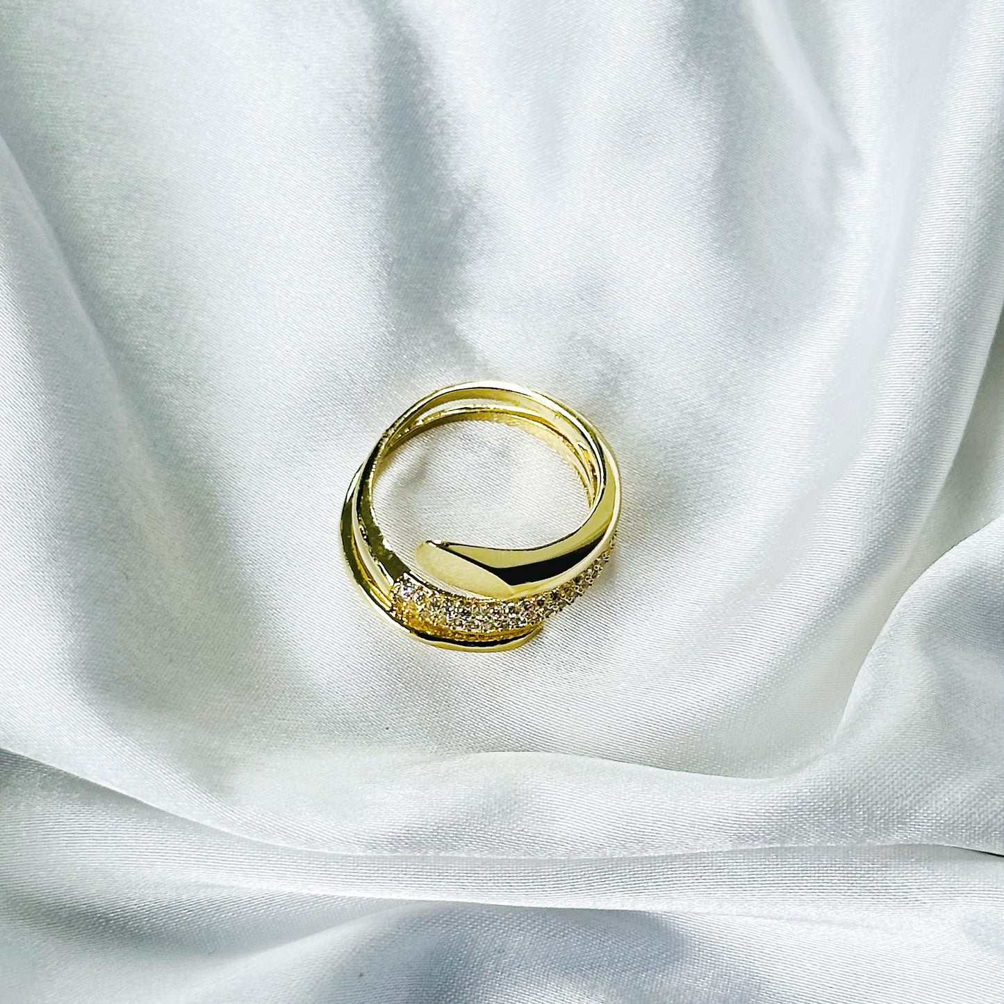 Solitaire Cubic Zirconia American Diamond Gold Plated Adjustable Ring