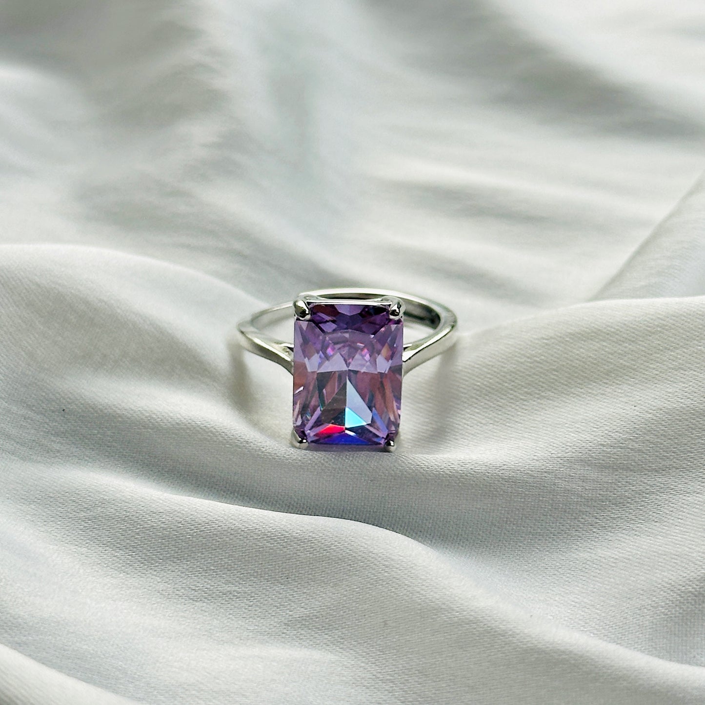 Light Amethyst Cubic Zircon Ice Cut Stone Silver Plated Adjustable Ring