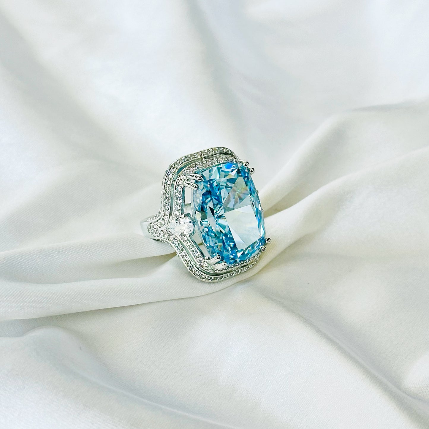 Aqua Blue Sapphire Cubic Zirconia Ice Cut American Diamond Silver Plated Adjustable Ring