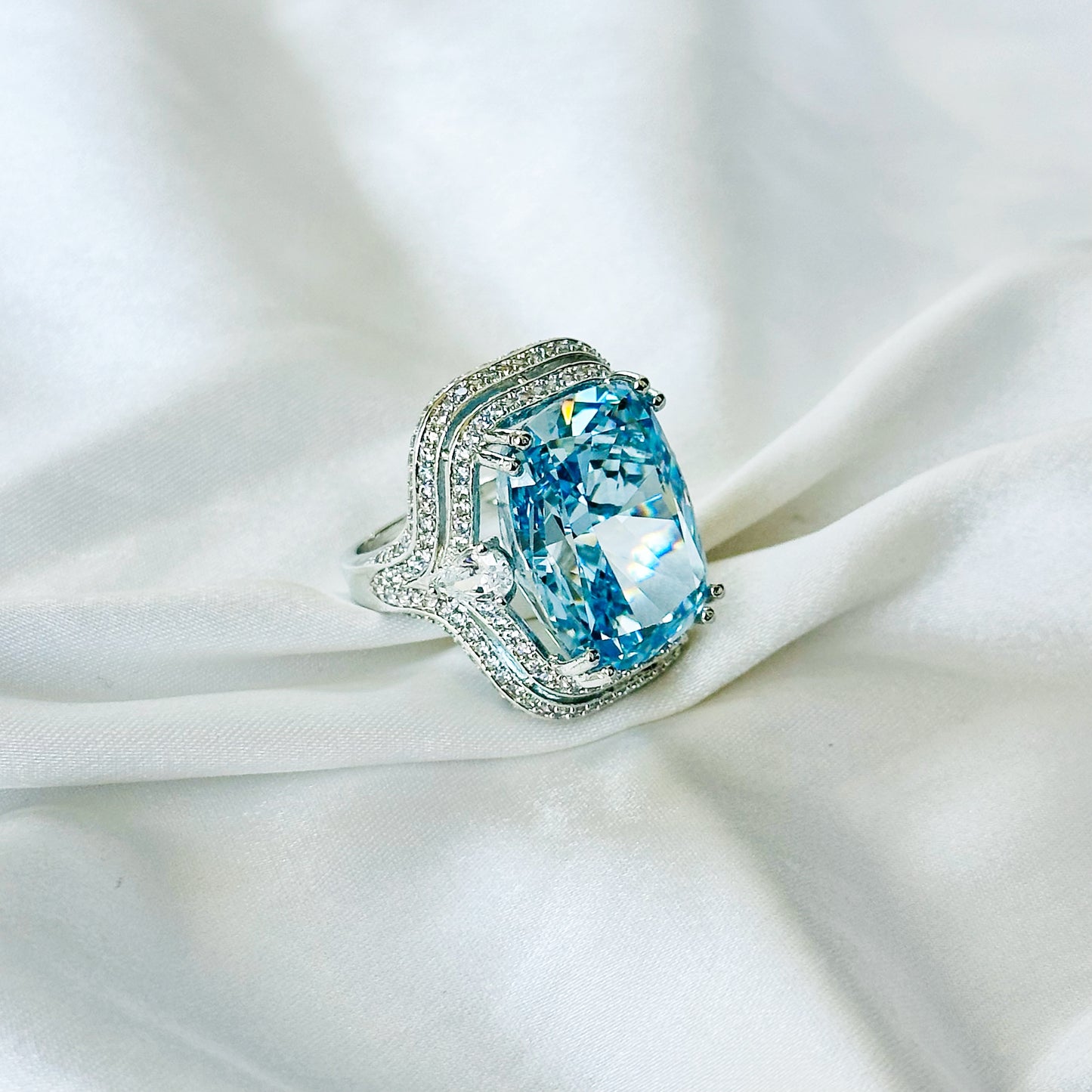 Aqua Blue Sapphire Cubic Zirconia Ice Cut American Diamond Silver Plated Adjustable Ring