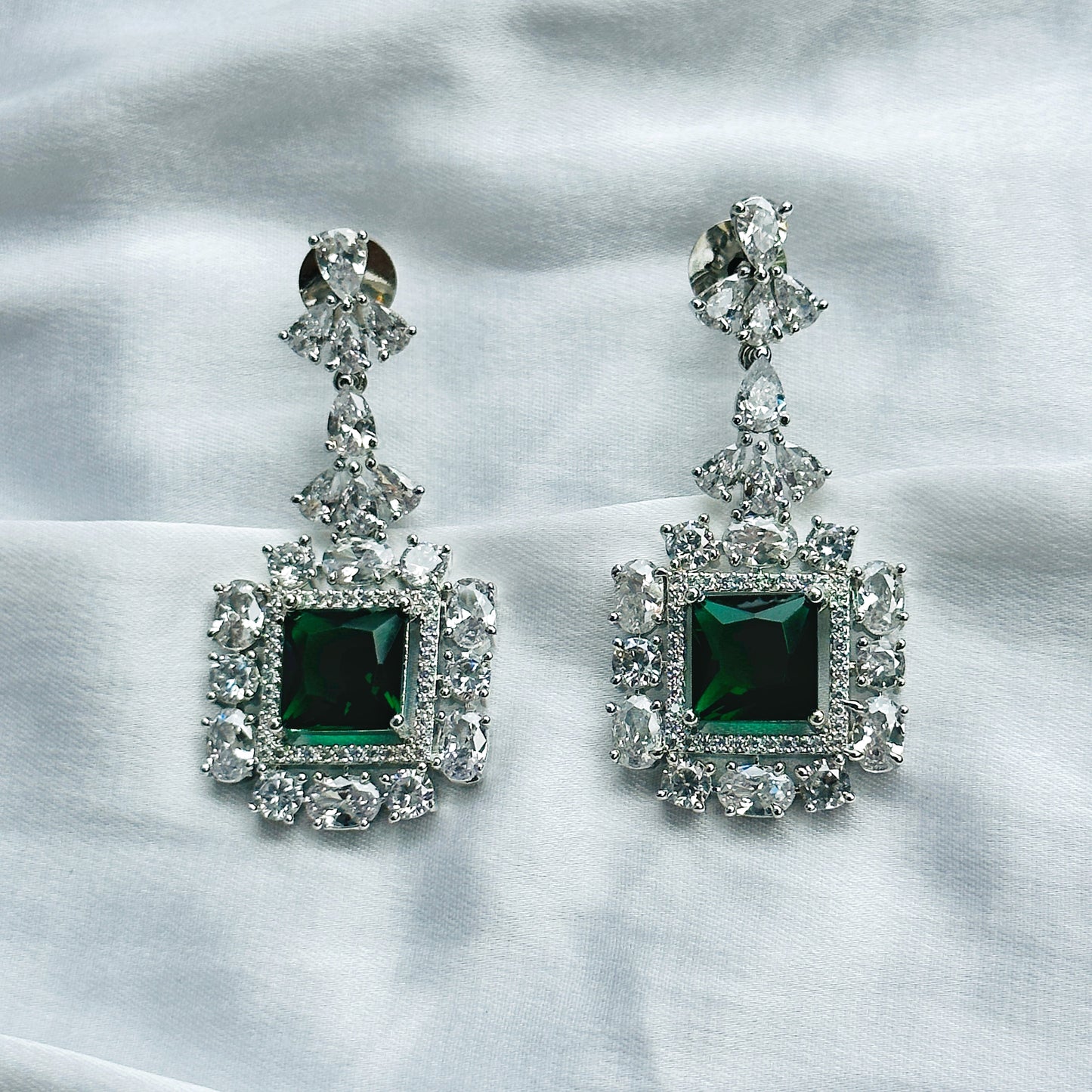 Green Emerald Cubic Zircon Stone American Diamond Silver Plated Necklace Set