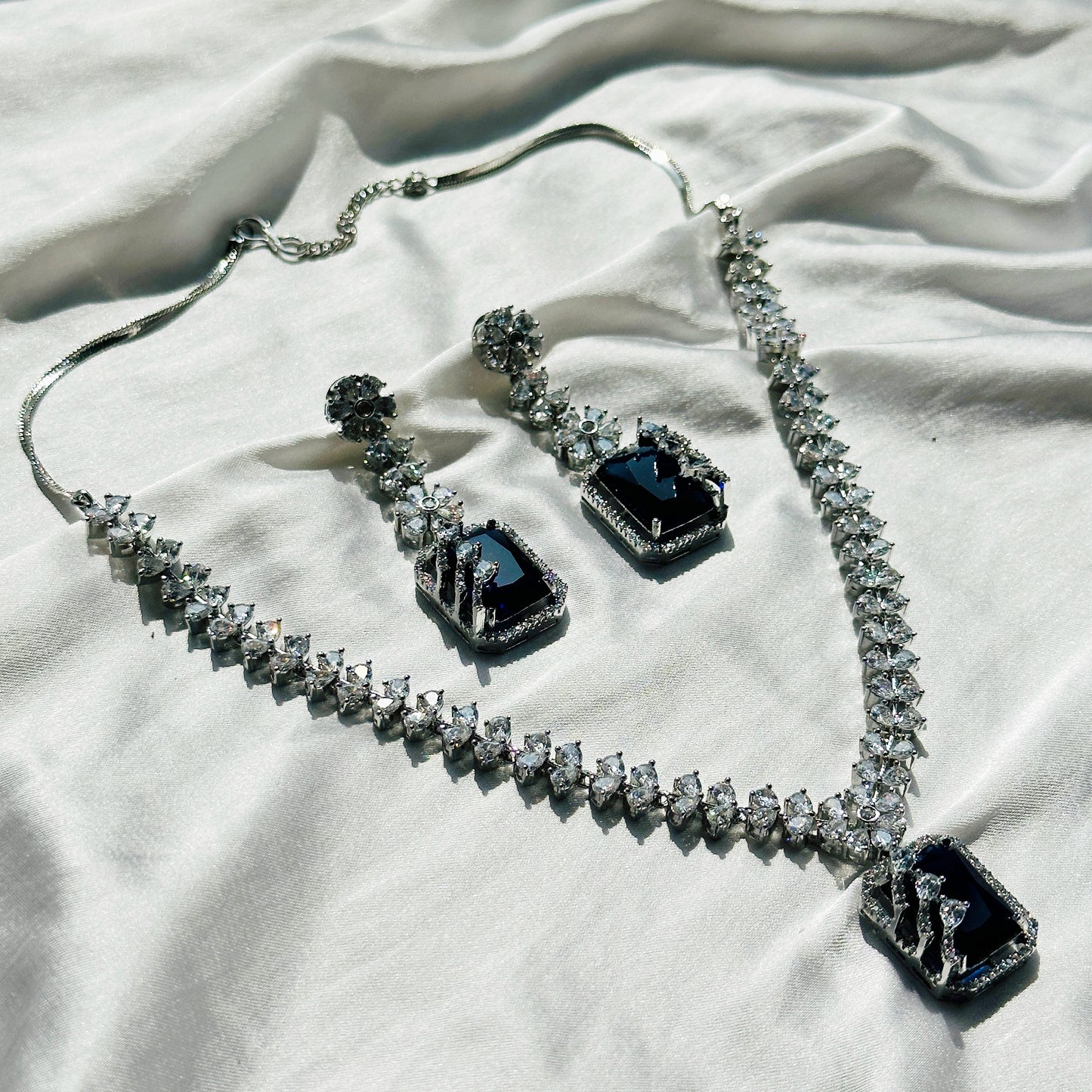 Blue Sapphire Cubic Zircon Stone American Diamond Silver Plated Necklace Set