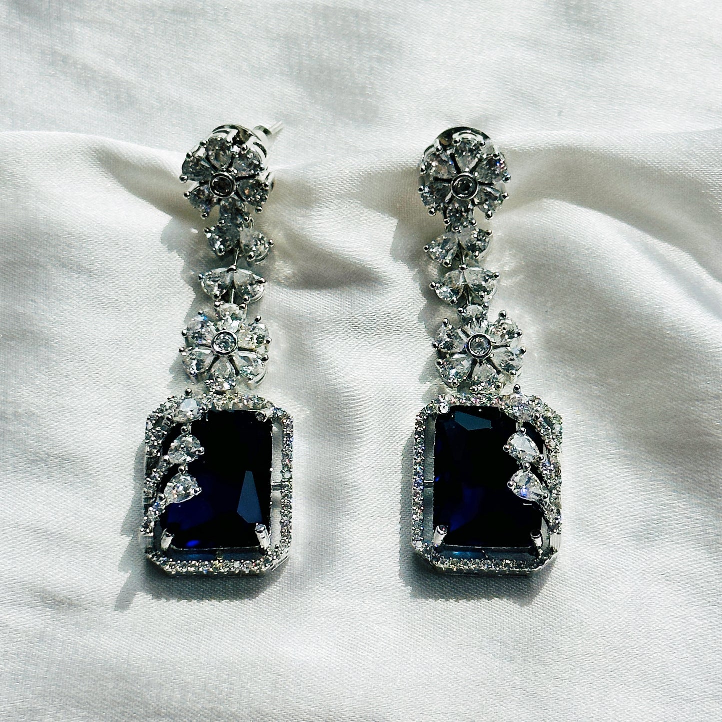 Blue Sapphire Cubic Zircon Stone American Diamond Silver Plated Necklace Set
