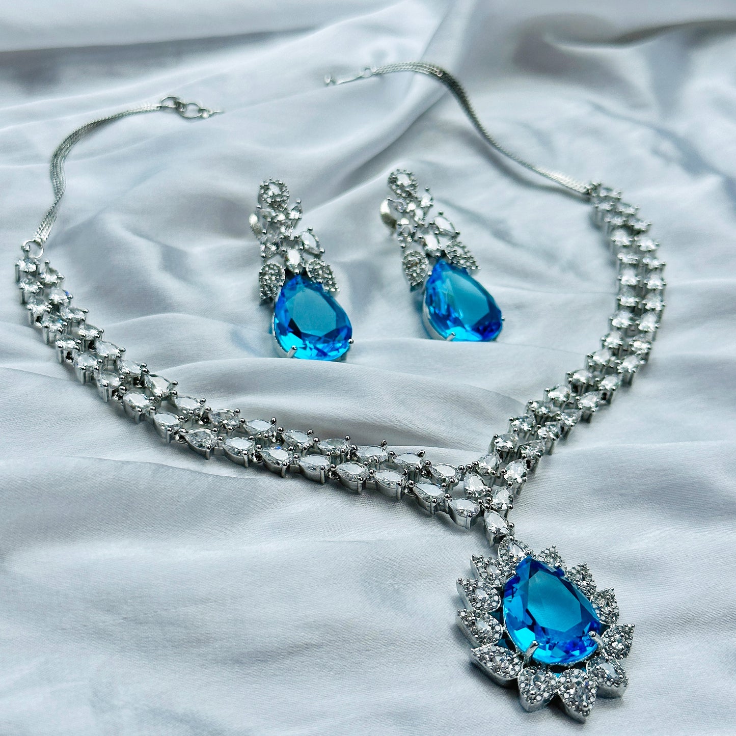 Aqua Blue Sapphire Cubic Zircon American Diamond Silver Plated Necklace Set