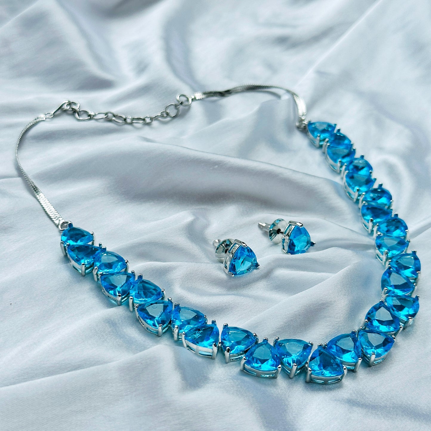 Ariva Collection Aqua Blue Sapphire Cubic Zircon Stones Silver Plated Necklace Set
