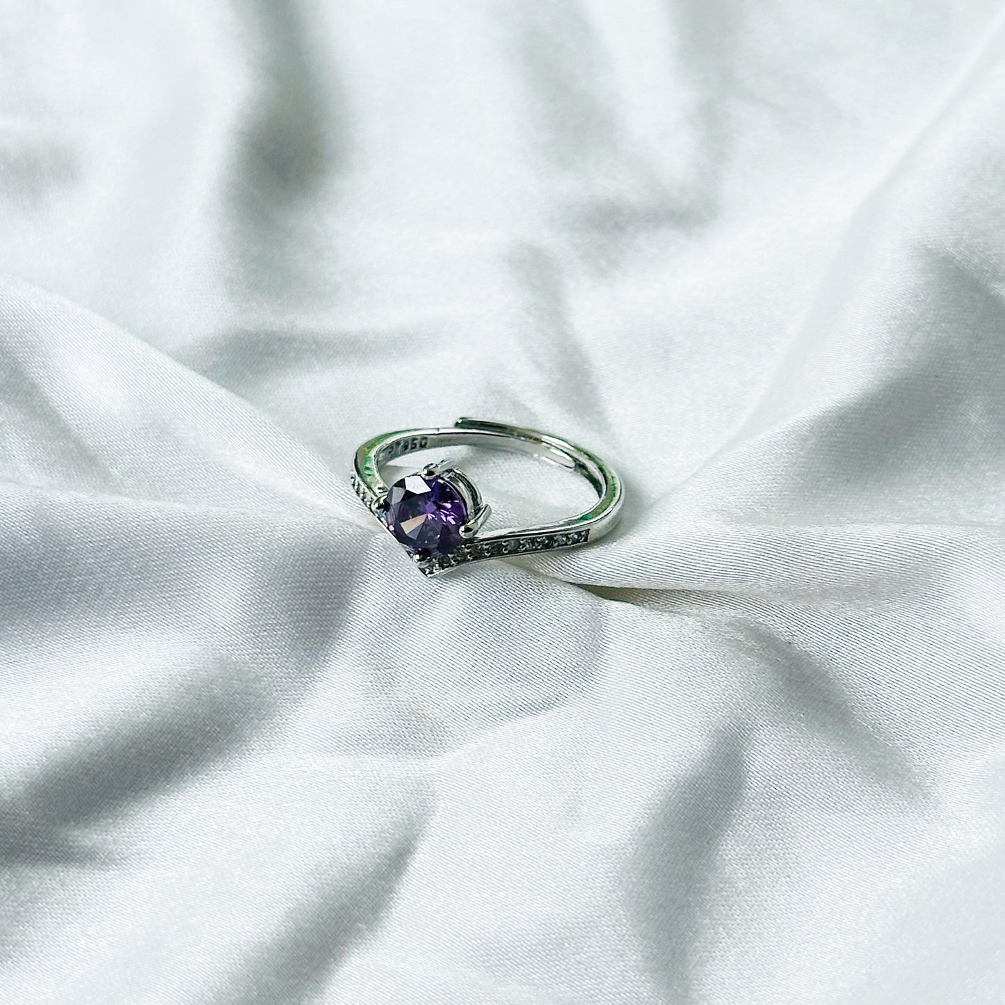 Deep Purple Amethyst Cubic Zircon Stone American Diamond Silver Plated Adjustable Ring