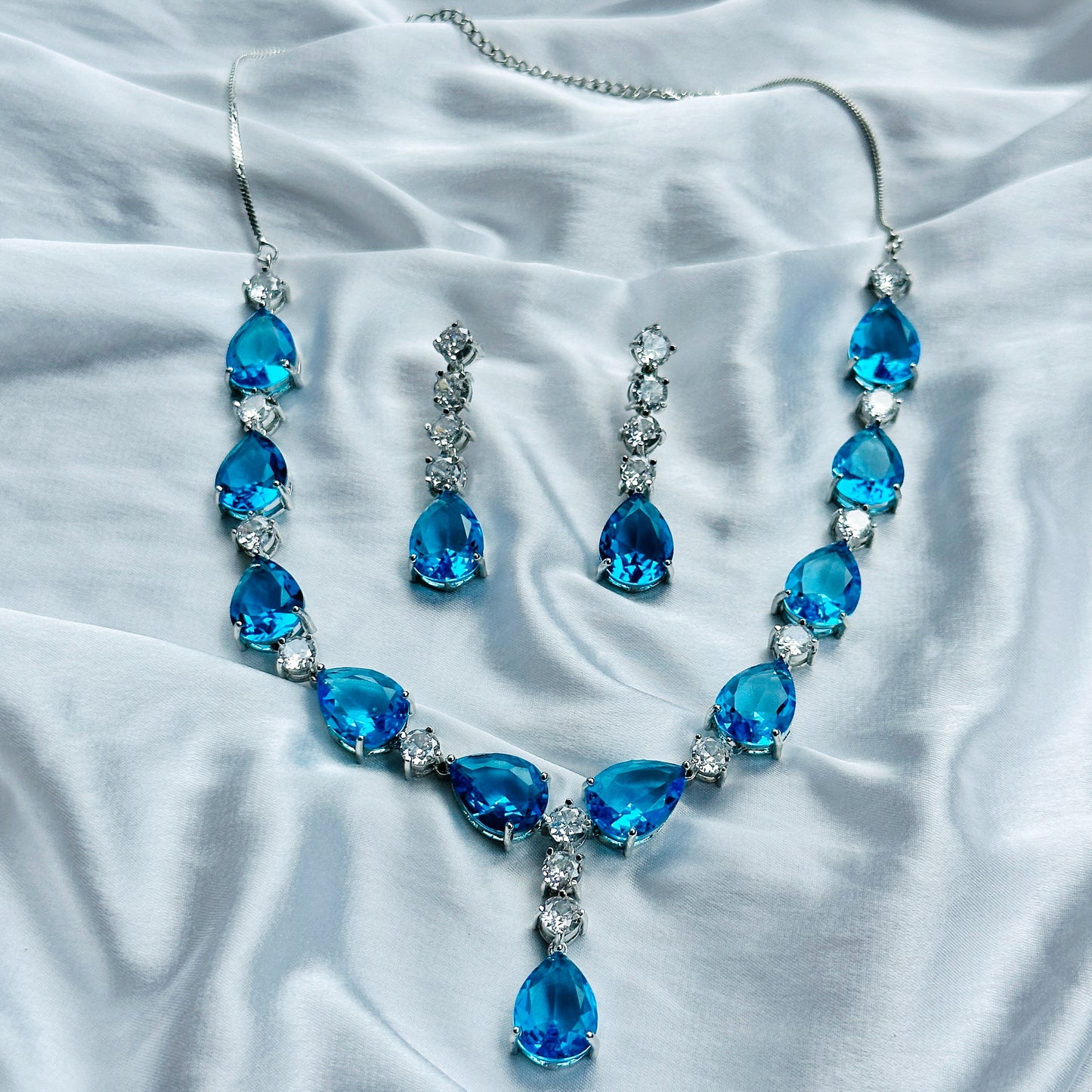 Aqua Blue Sapphire Cubic Zircon American Diamond Silver Plated Necklace Set