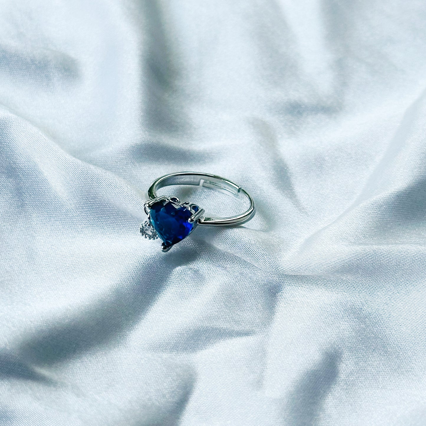Blue Sapphire Cubic Zircon Stone American Diamond Silver Plated Adjustable Ring