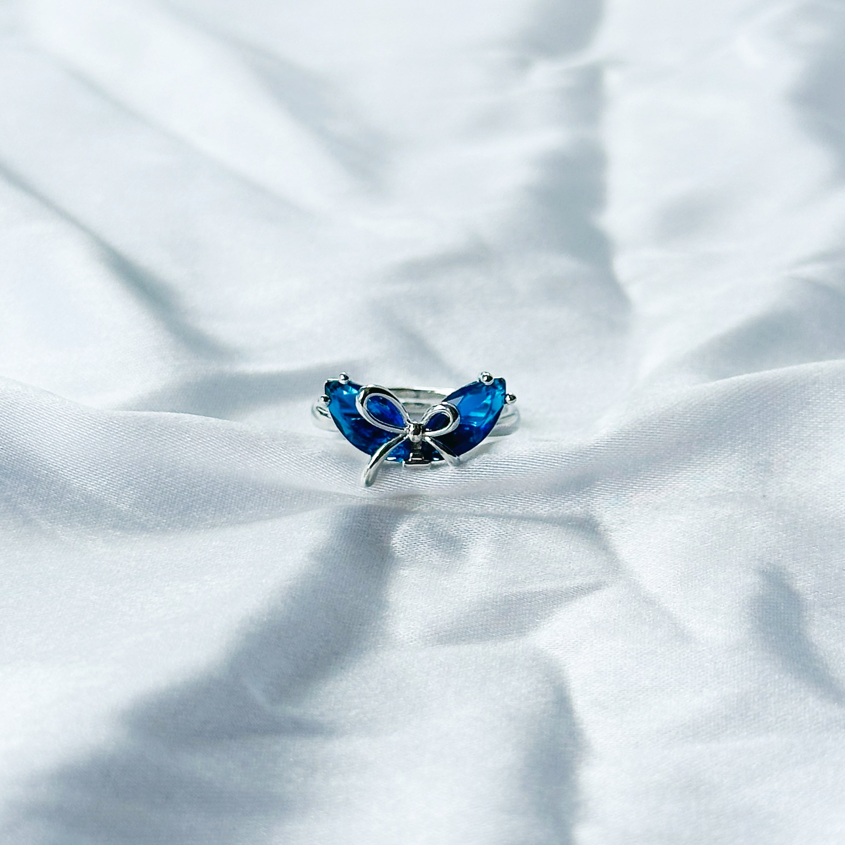 Blue Sapphire Cubic Zircon Stone American Diamond Silver Plated Adjustable Ring