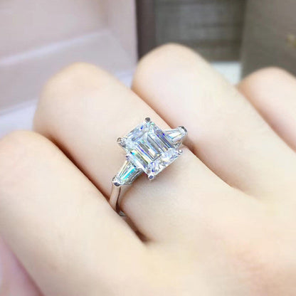 American Diamond Ice Cut Stone American Diamond Silver Plated Adjustable Ring