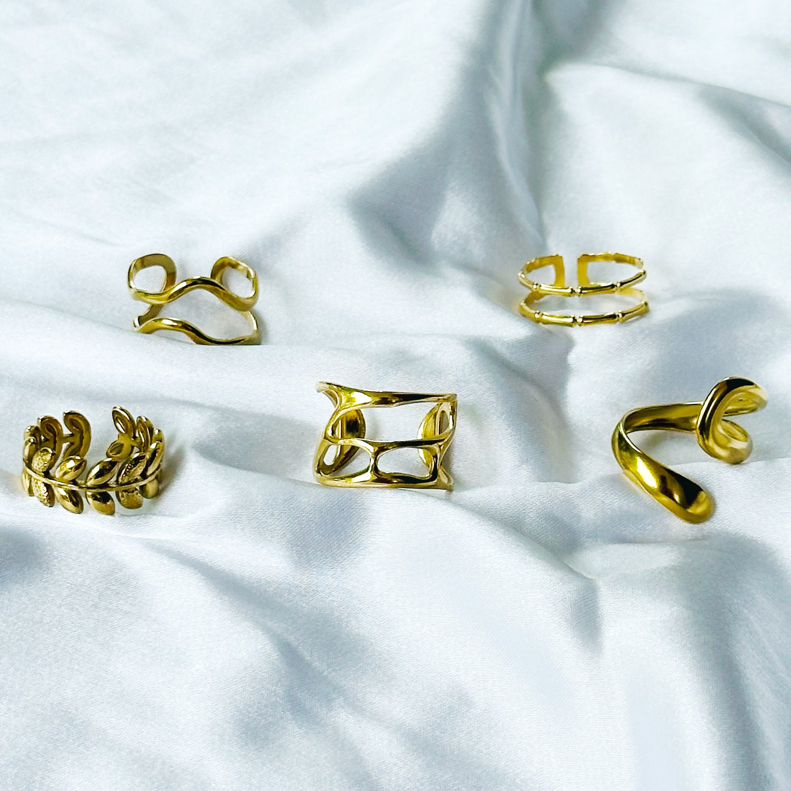 Contemporary Designs Anti-Tarnish Stainless Steel Gold Plated Adjustable Rings (Set of 5)