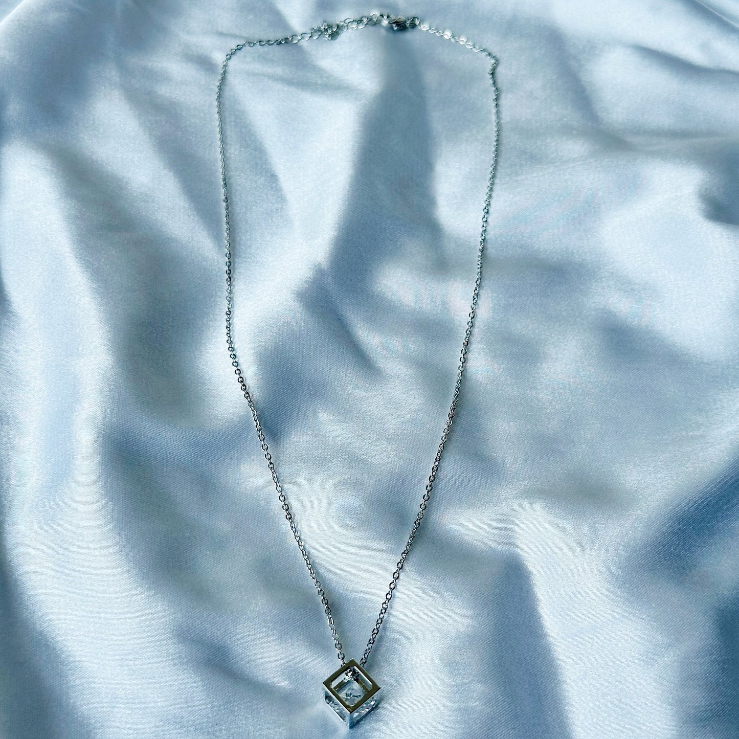 Solitaire Cubic Zircon American Diamond Silver Plated Stainless Steel Necklace