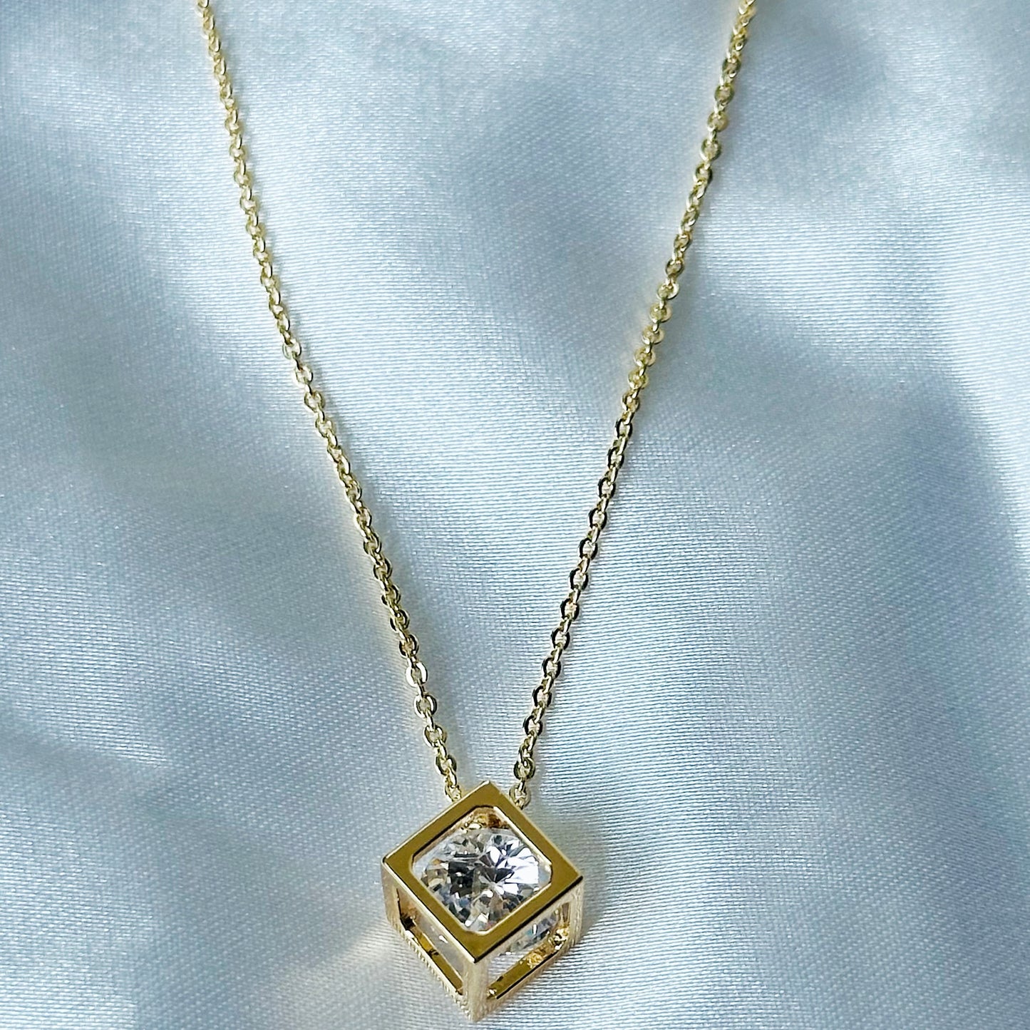 Solitaire Cubic Zircon American Diamond Gold Plated Stainless Steel Necklace