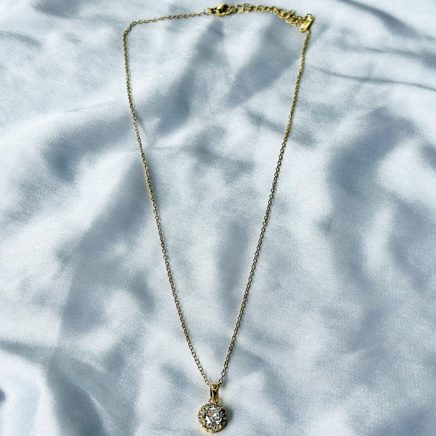 Solitaire Cubic Zircon American Diamond Gold Plated Stainless Steel Necklace