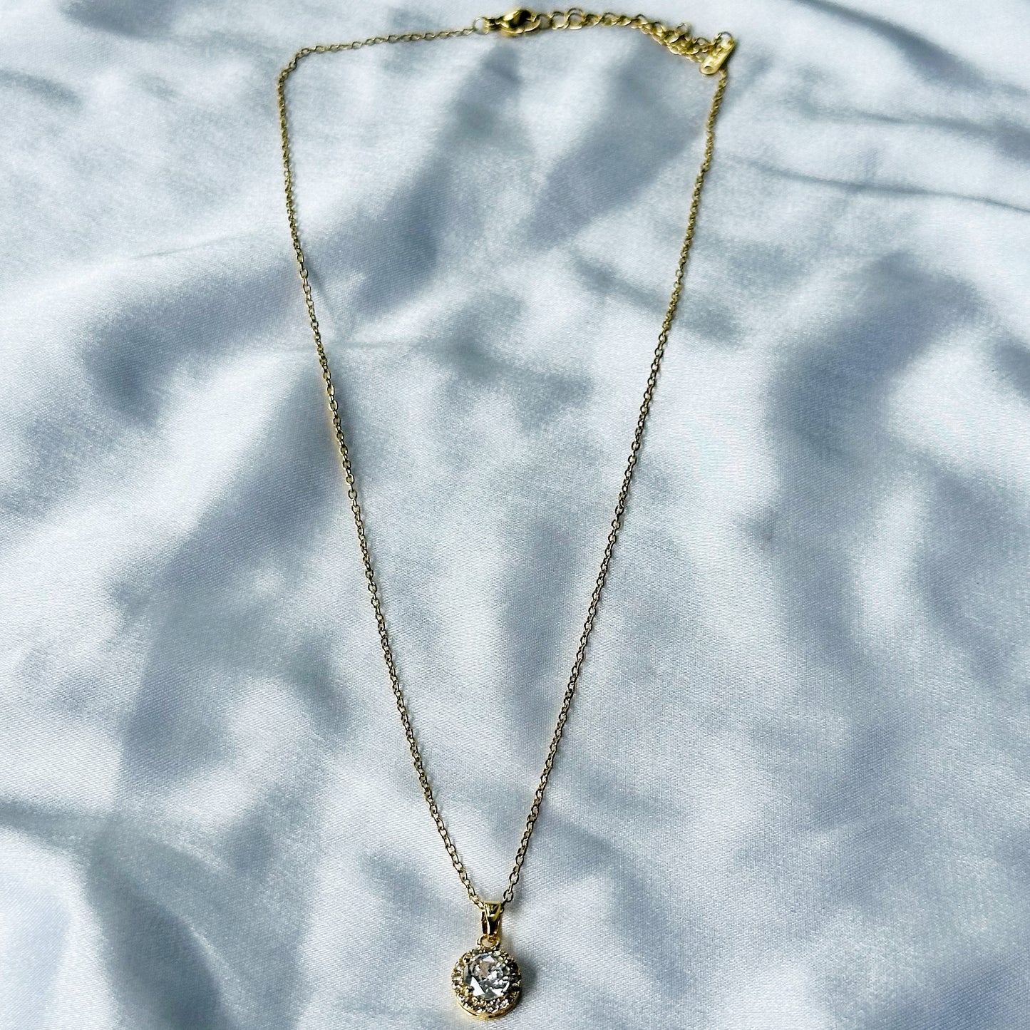 Solitaire Cubic Zircon American Diamond Gold Plated Stainless Steel Necklace
