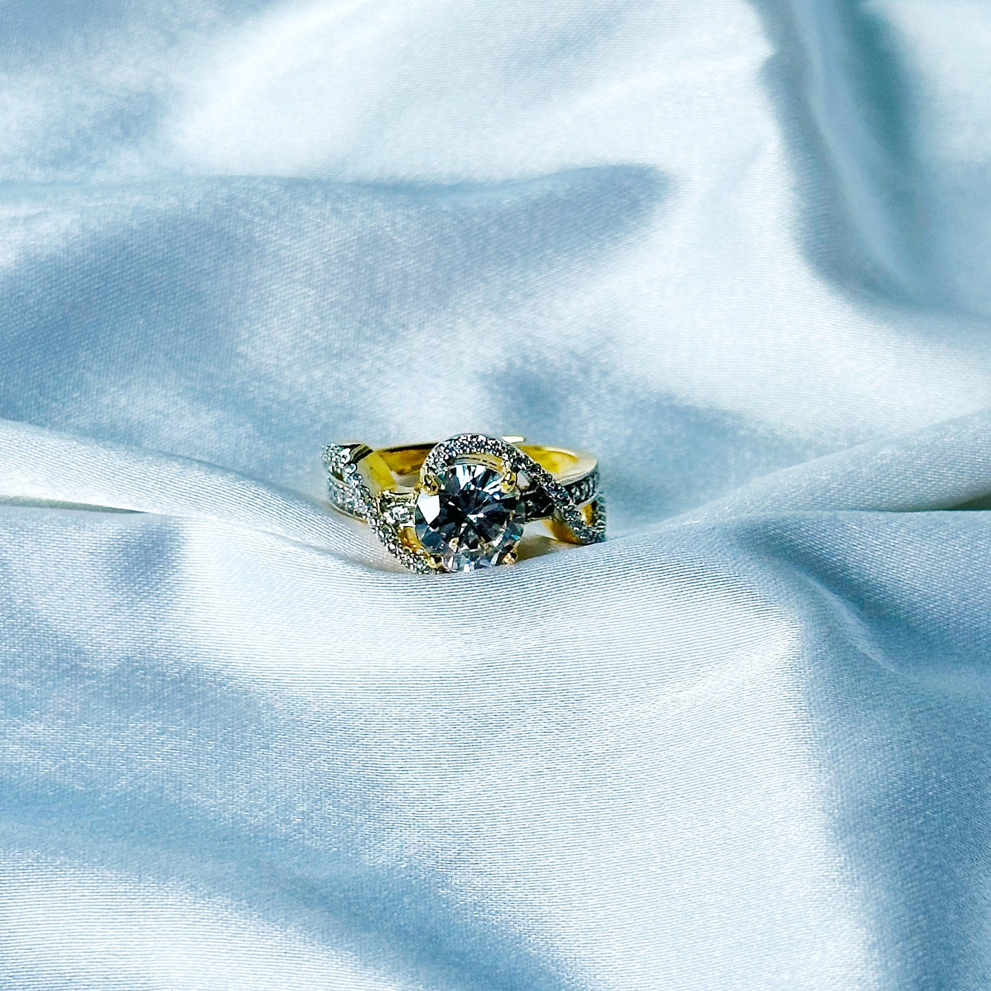 Solitaire Cubic Zircon American Diamond Gold/Silver Plated Adjustable Ring