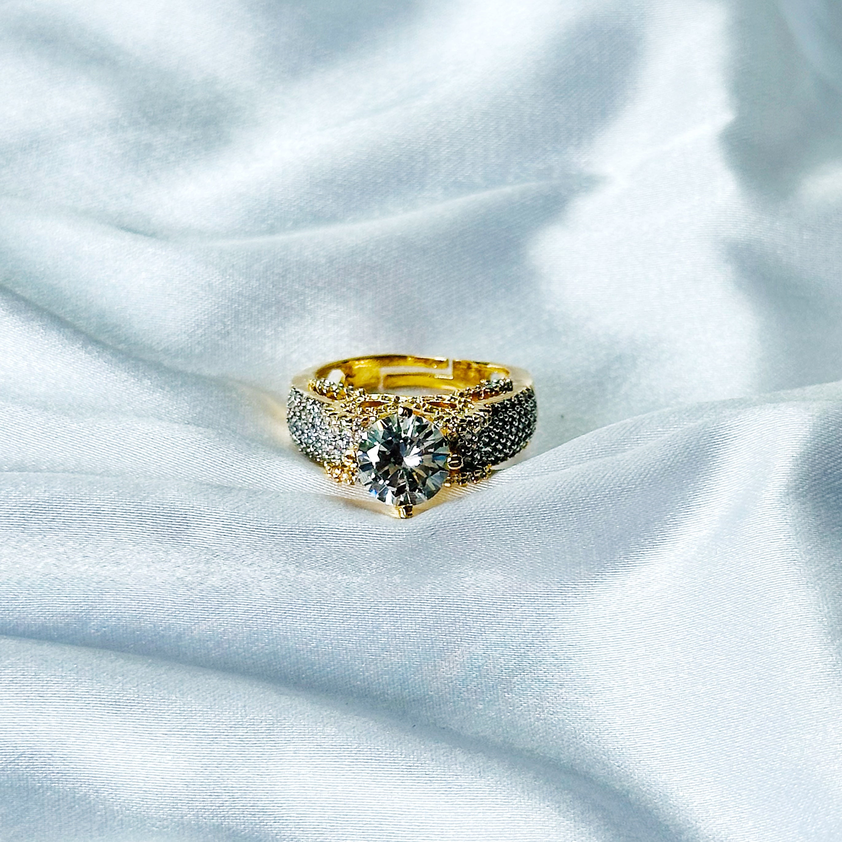 Solitaire Cubic Zircon American Diamond Gold/Silver Plated Adjustable Ring